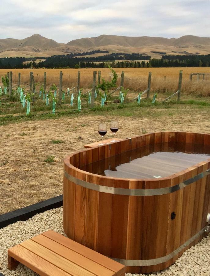 Romantic Vineyard Getaway Waipara Buitenkant foto